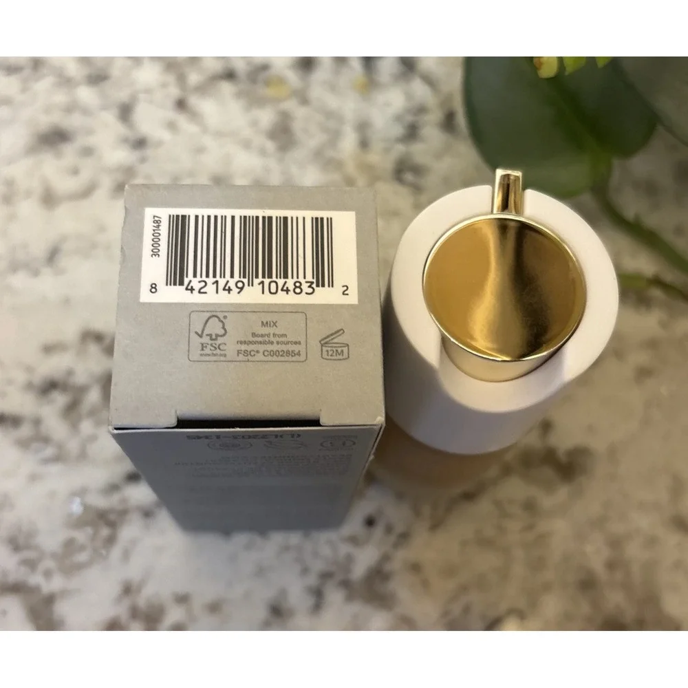 NEW BeautyCounter‎ Beauty Counter Skin Twin Featherweight Foundation TAN 450